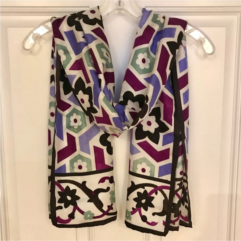 CARLISLE 100% Silk Geometric Floral Scarf